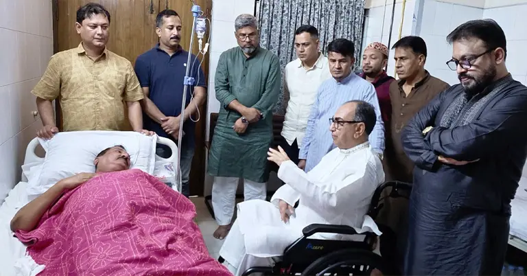 বাংলাদেশ মেডিকেল বিশ্ববিদ্যালয় হাসপাতালে মির্জা আব্বাস